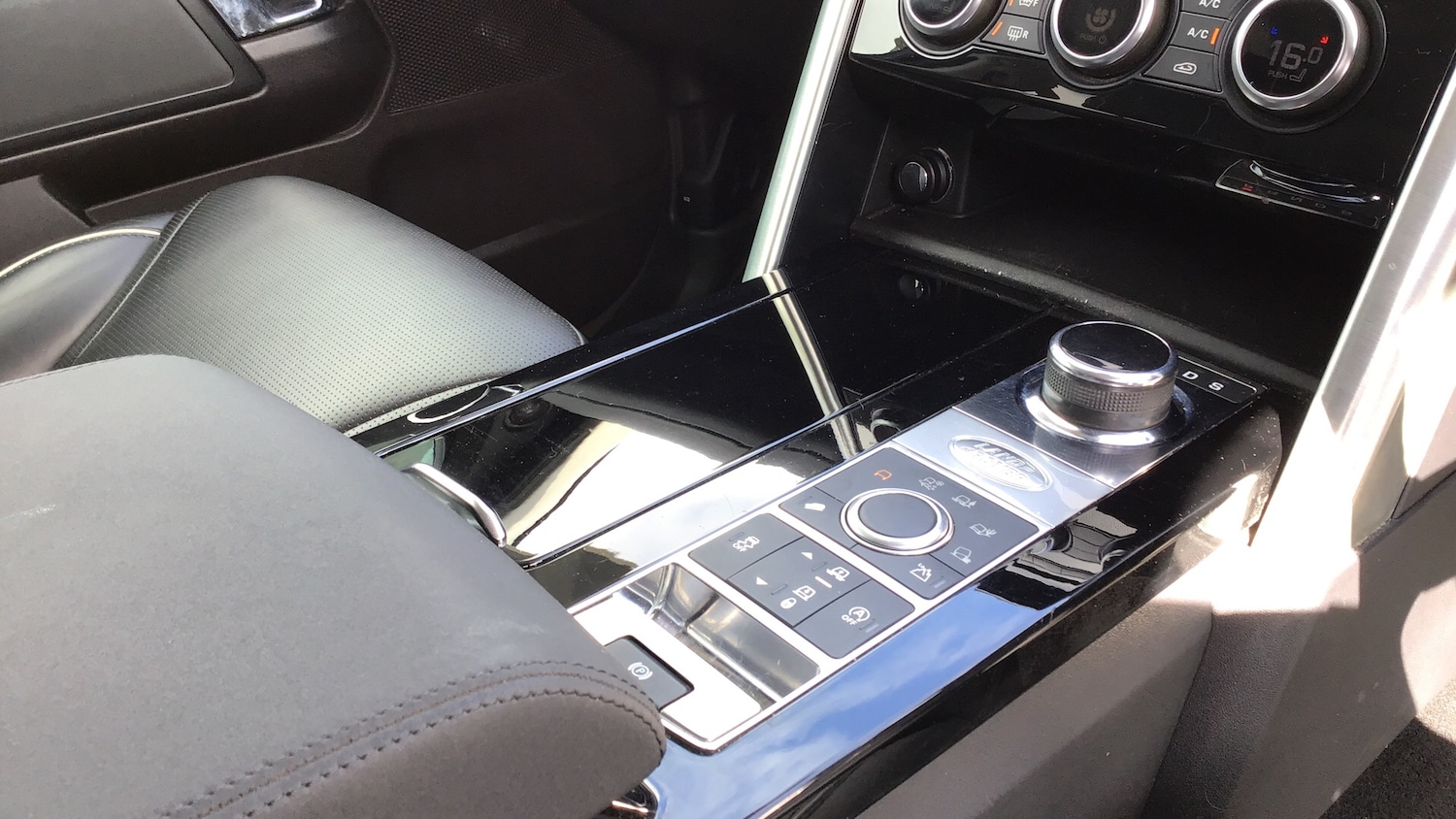 Used Land Rover Discovery 2019 for sale - 77118367: Photo 13