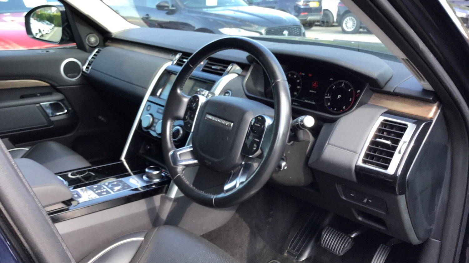 Used Land Rover Discovery 2019 for sale - 77118367: Photo 21