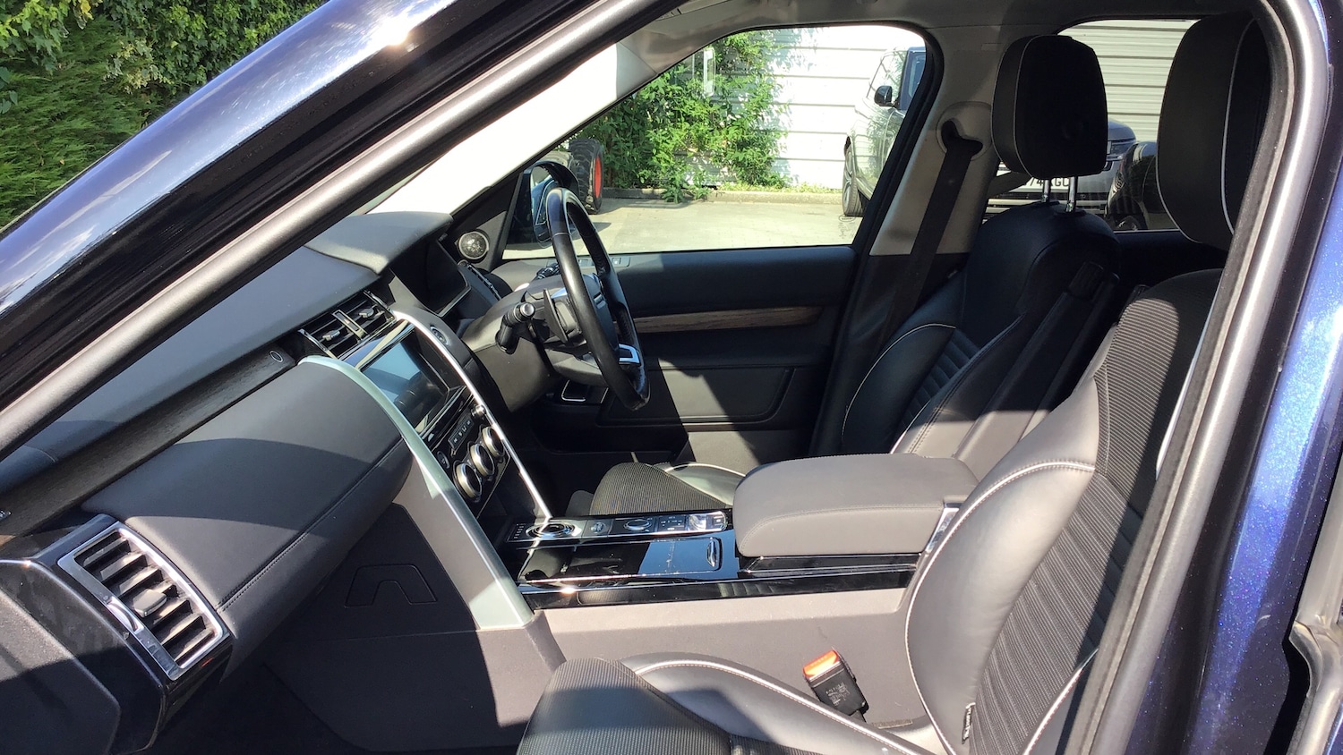 Used Land Rover Discovery 2019 for sale - 77118367: Photo 3