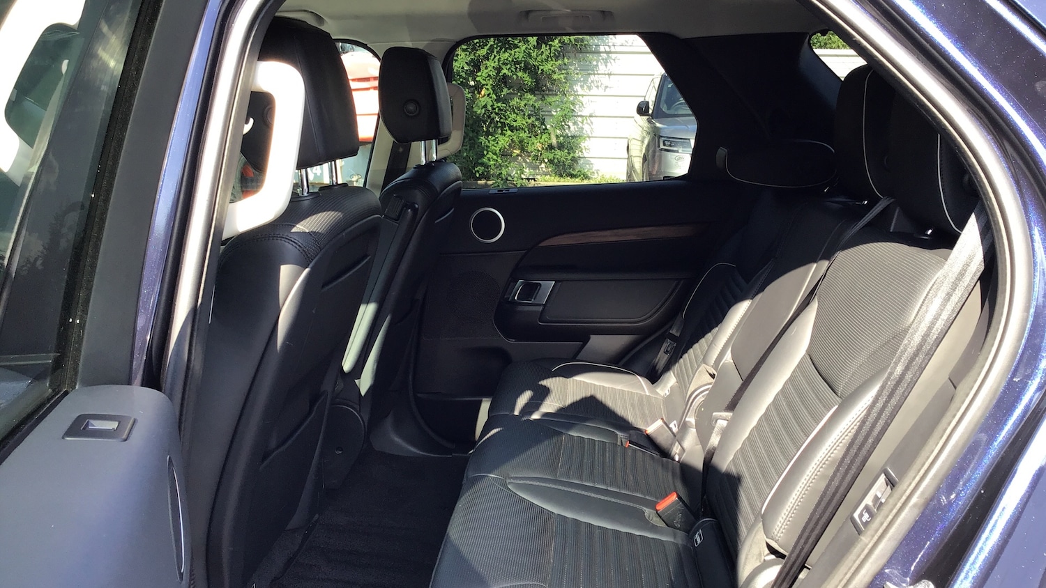 Used Land Rover Discovery 2019 for sale - 77118367: Photo 4