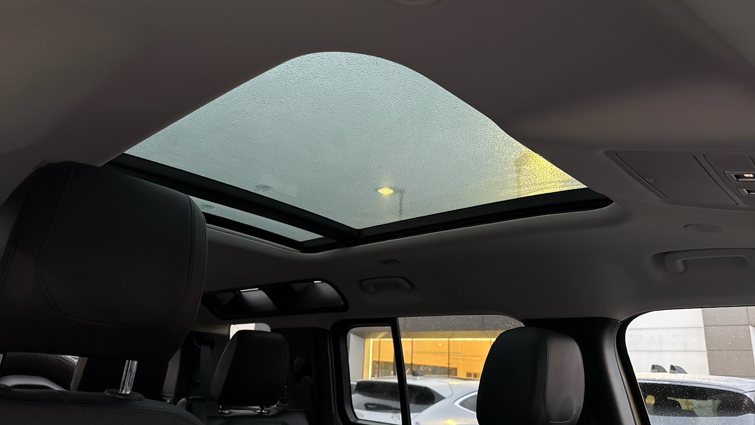 Used Land Rover Defender 2020 for sale - 77028177: Photo 25