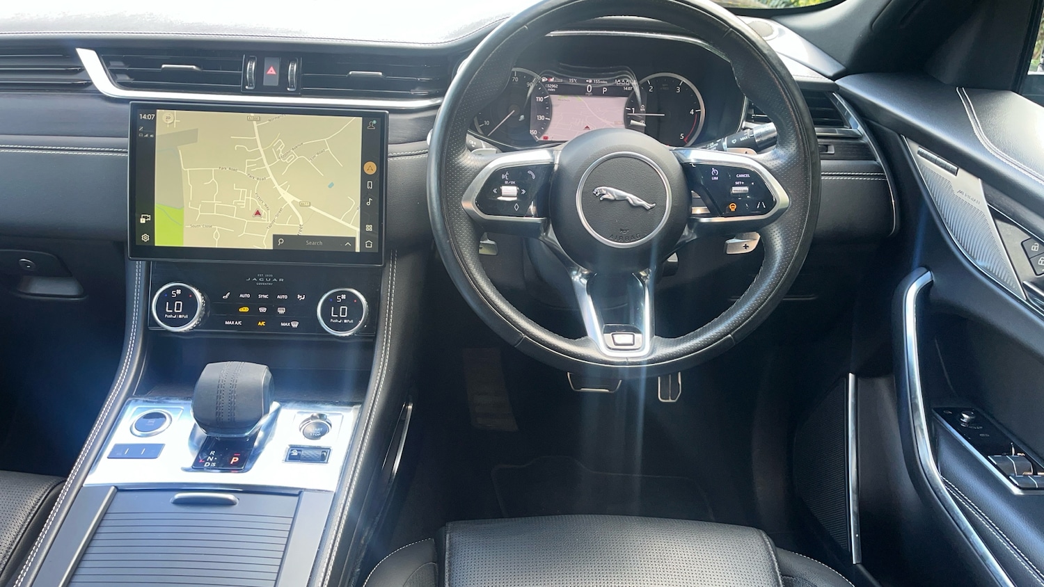 Used Jaguar F-Pace 2022 for sale - 76334904: Photo 15