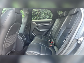 Used Jaguar F-Pace 2022 for sale - 76334904: Photo