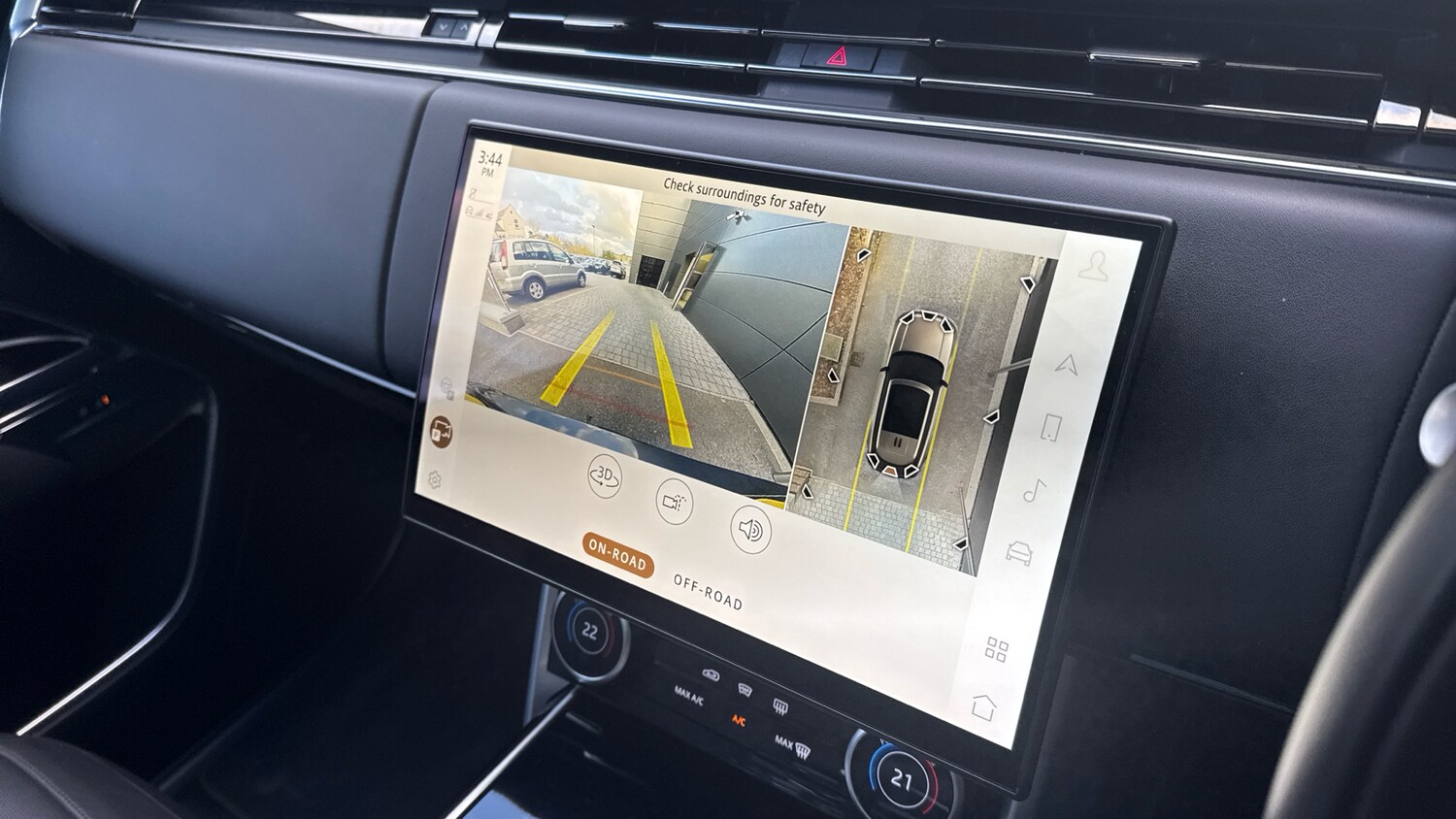 Used Land Rover Range Rover 2023 for sale - 76281281: Photo 12