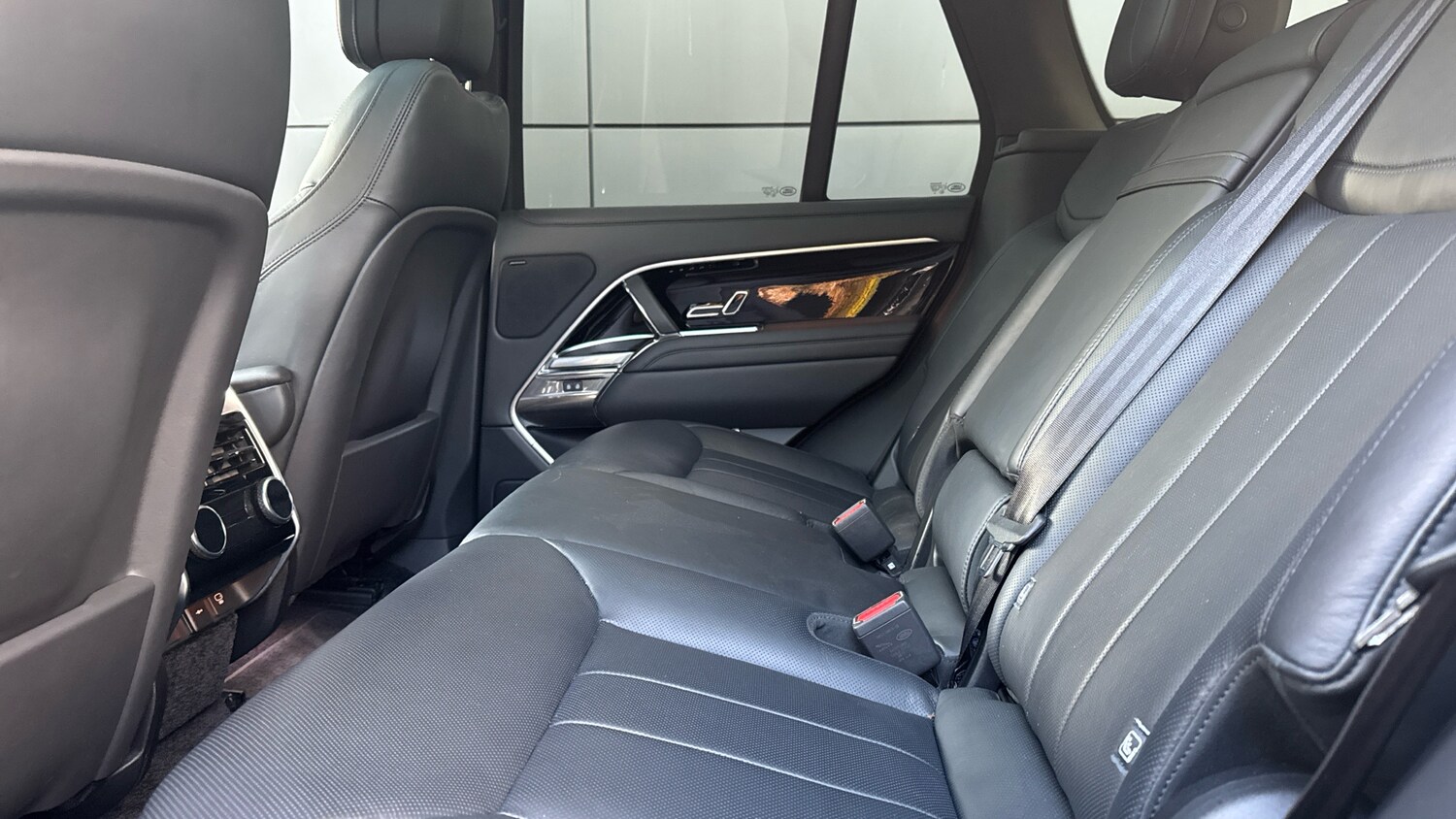 Used Land Rover Range Rover 2023 for sale - 76281281: Photo 4