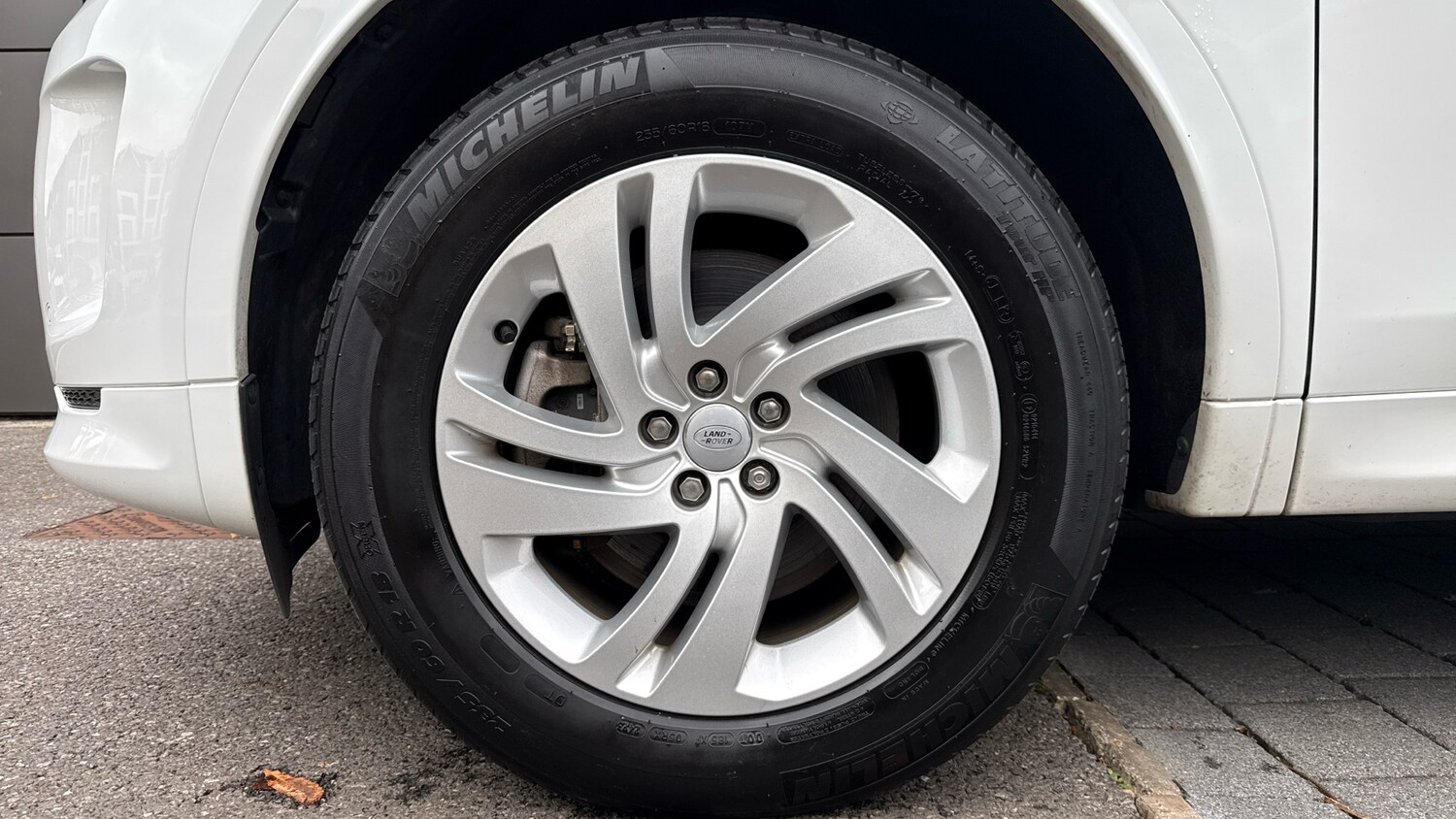 Used Land Rover Discovery Sport 2023 for sale - 76281286: Photo 24