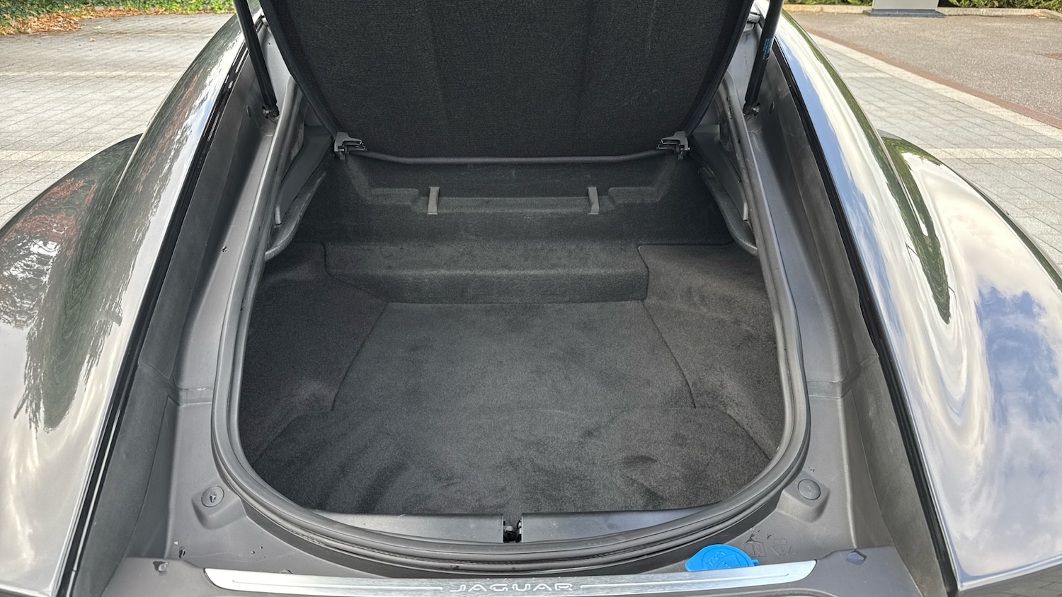 Used Jaguar F-Type 2024 for sale - 76547544: Photo 10