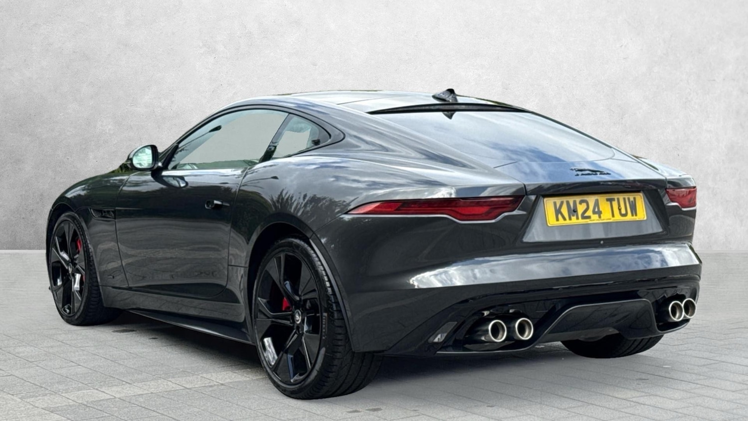 Used Jaguar F-Type 2024 for sale - 76547544: Photo 2