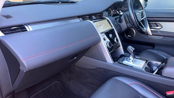 Used Land Rover Discovery Sport 2022 for sale - 76082121: Photo 22