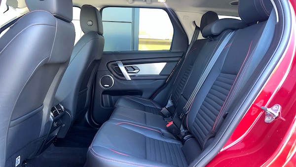 Used Land Rover Discovery Sport 2022 for sale - 76082121: Photo 4