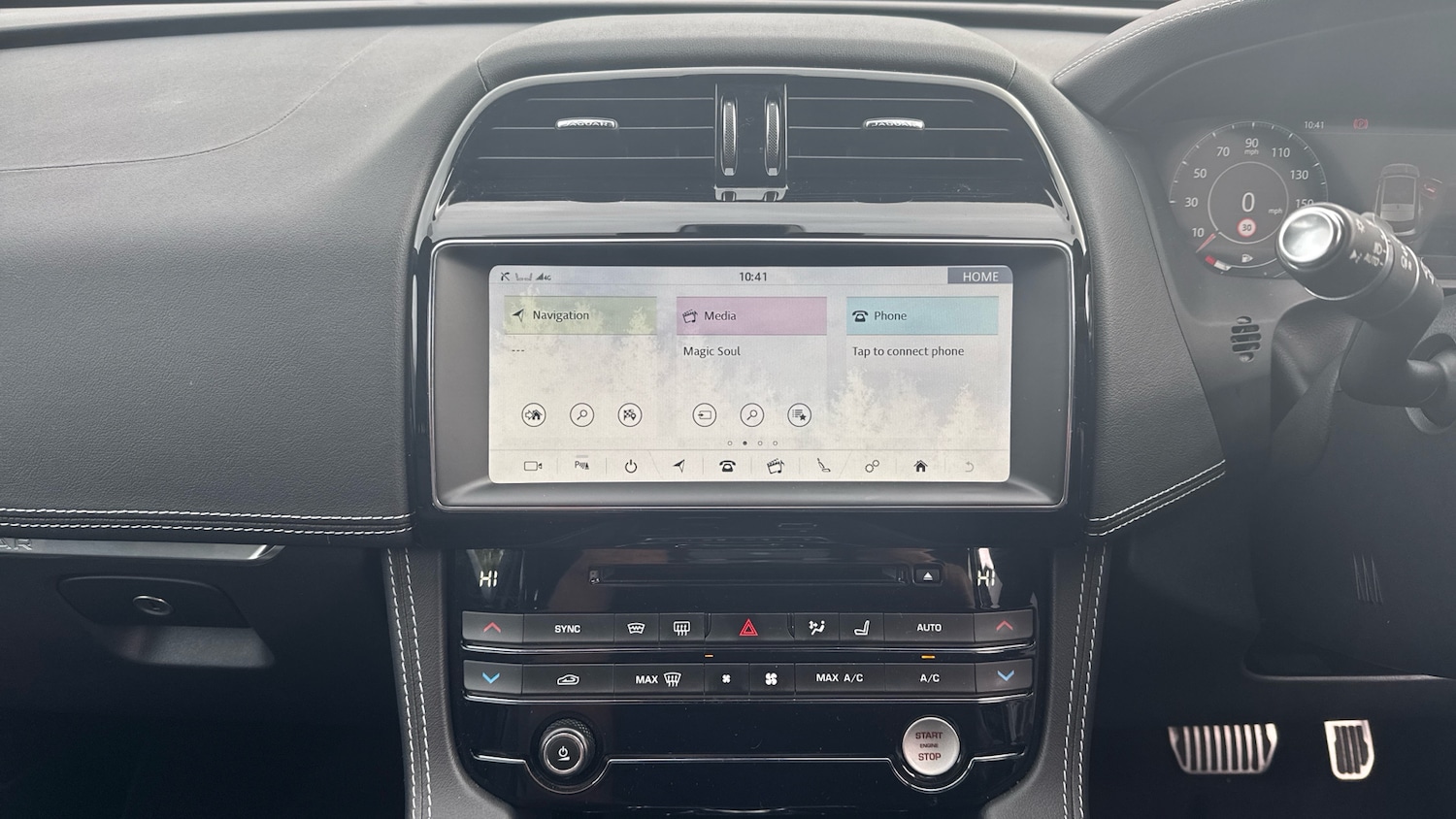 Used Jaguar F-Pace 2020 for sale - 76324927: Photo 14