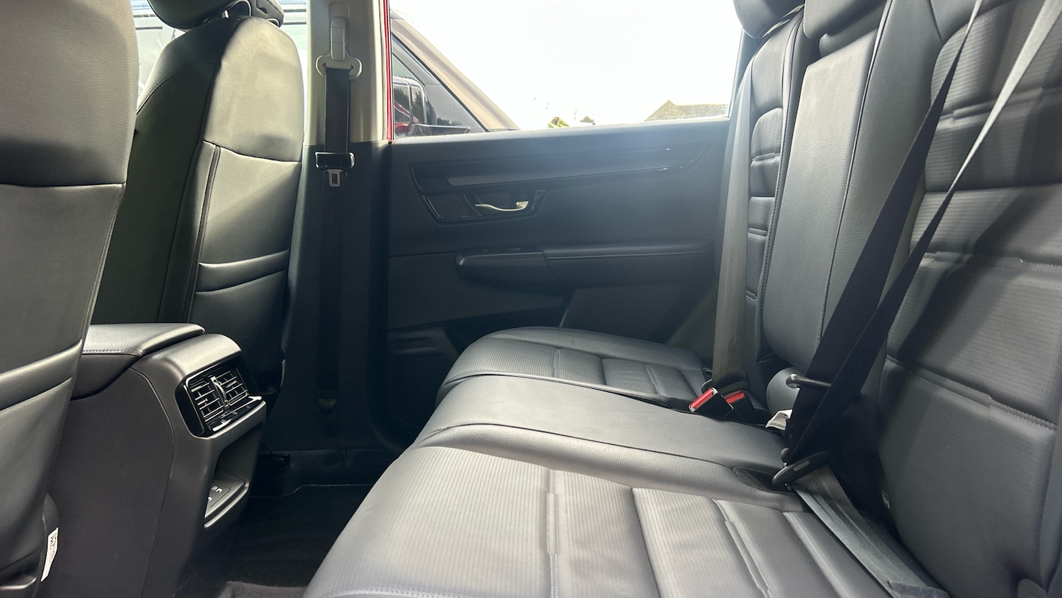 Used Honda CR-V 2024 for sale - 76864133: Photo 4