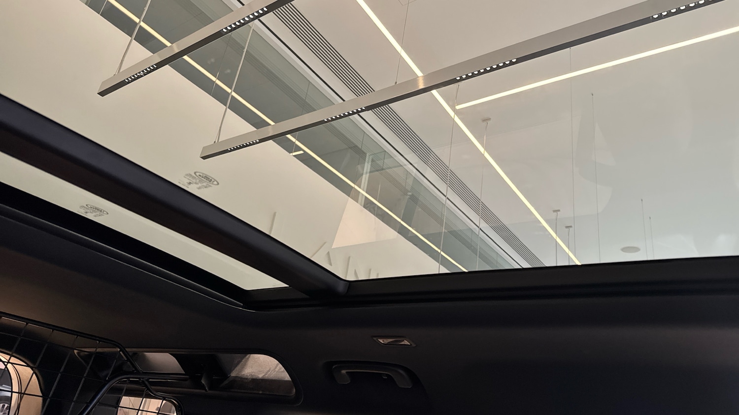 Used Land Rover Defender 2022 for sale - 76482816: Photo 25