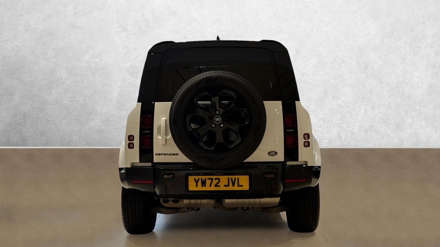 Used Land Rover Defender 2022 for sale - 76482816: Photo 6