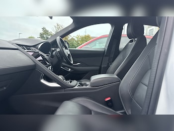 Used Jaguar E-Pace 2023 for sale - 76324960: Photo