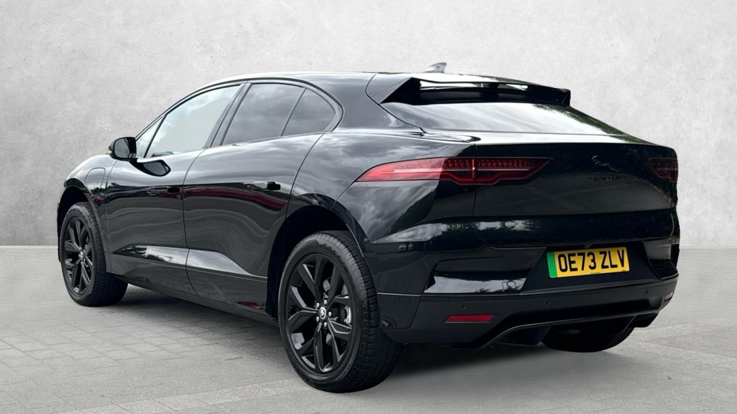 Used Jaguar I-Pace 2024 for sale - 76324935: Photo 2