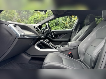 Used Jaguar I-Pace 2024 for sale - 76324935: Photo 3