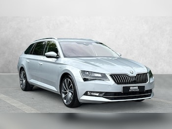 Used Skoda Superb 2018 for sale - 75686235: Photo