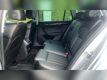 Used Skoda Superb 2018 for sale - 75686235: Photo