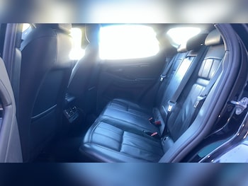 Used Land Rover Range Rover Evoque 2022 for sale - 76082122: Photo