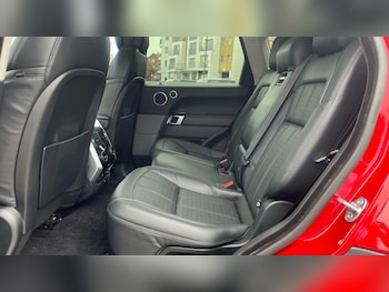 Used Land Rover Range Rover Sport 2018 for sale - 78402883: Photo