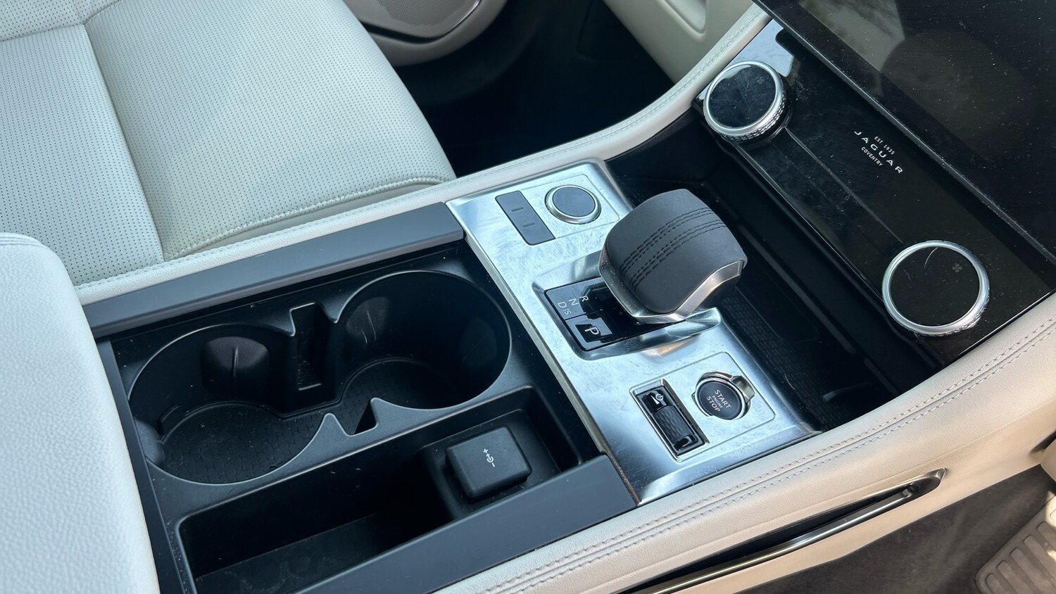 Used Jaguar F-Pace 2023 for sale - 78154745: Photo 13