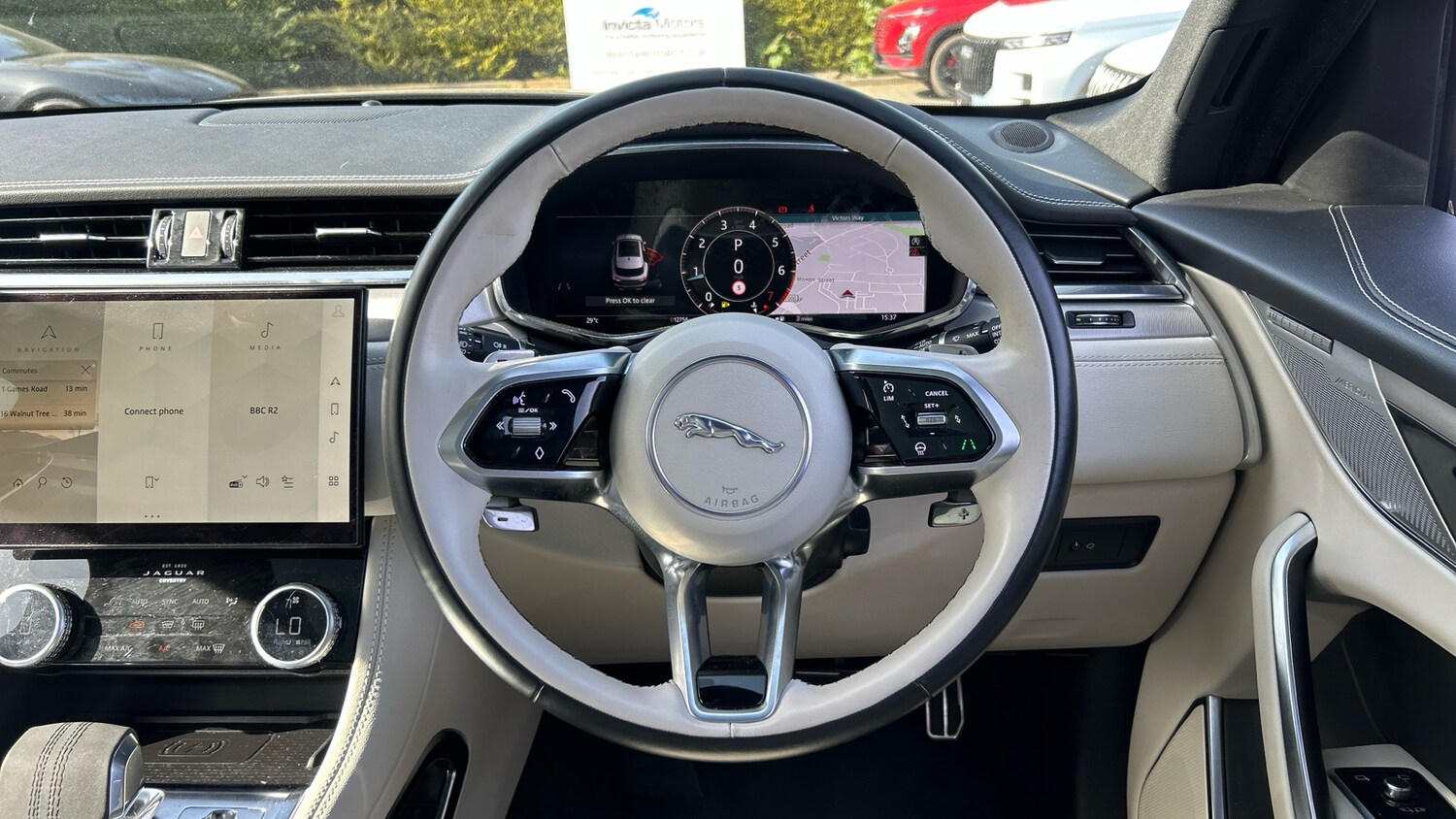 Used Jaguar F-Pace 2023 for sale - 78154745: Photo 15