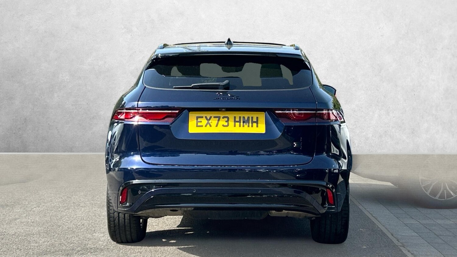 Used Jaguar F-Pace 2023 for sale - 78154745: Photo 6