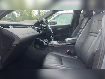 Used Land Rover Range Rover Evoque 2023 for sale - 75530208: Photo