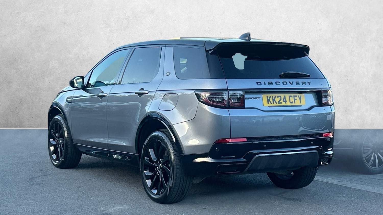 Used Land Rover Discovery Sport 2024 for sale - 77990393: Photo 2