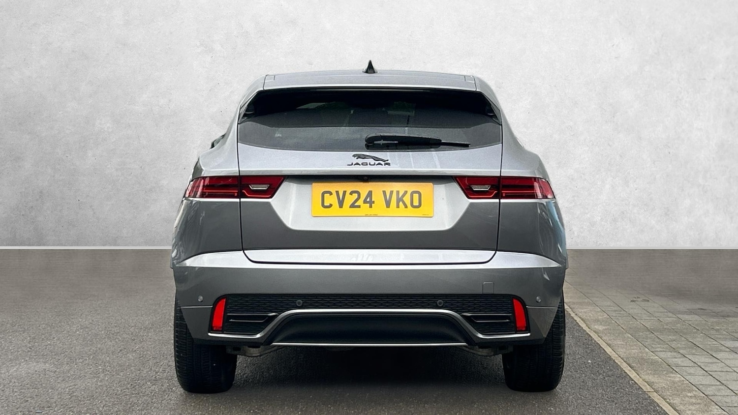 Used Jaguar E-Pace 2024 for sale - 77610454: Photo 6