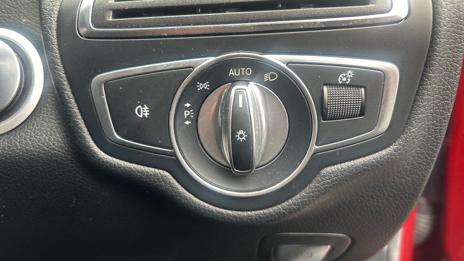 Used Mercedes-Benz C Class 2017 for sale - 76324970: Photo 24