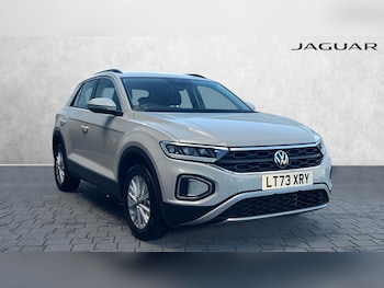 Used Volkswagen T-Roc 2023 for sale - 76368835: Photo