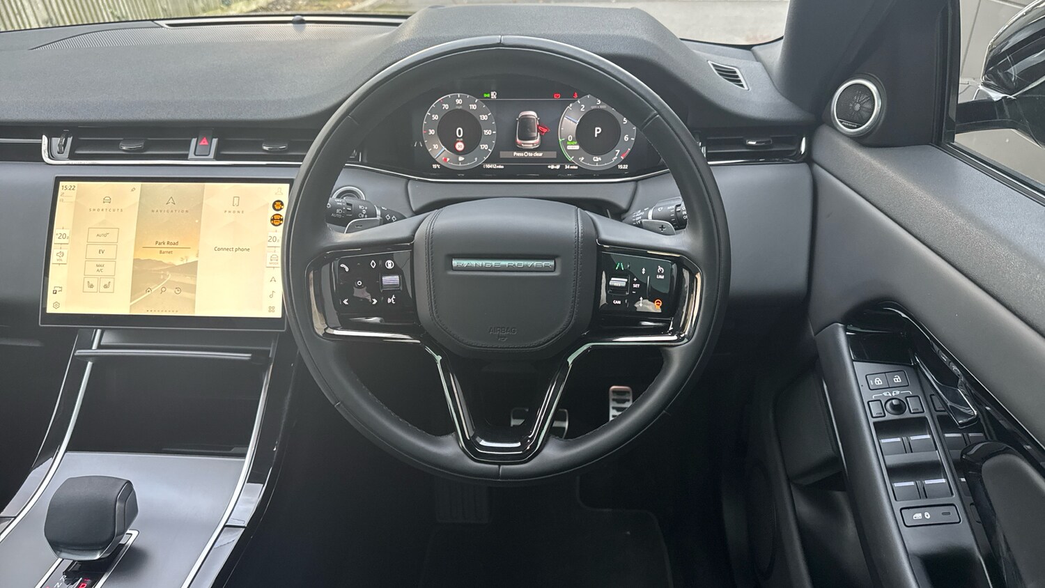Used Land Rover Range Rover Evoque 2024 for sale - 76324920: Photo 15
