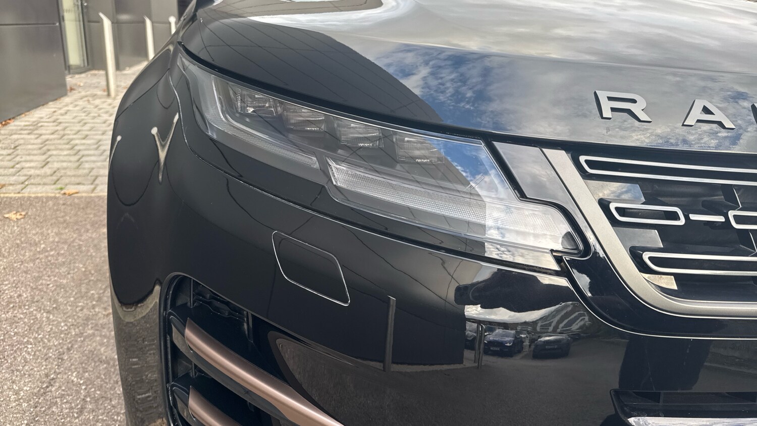 Used Land Rover Range Rover Evoque 2024 for sale - 76324920: Photo 17