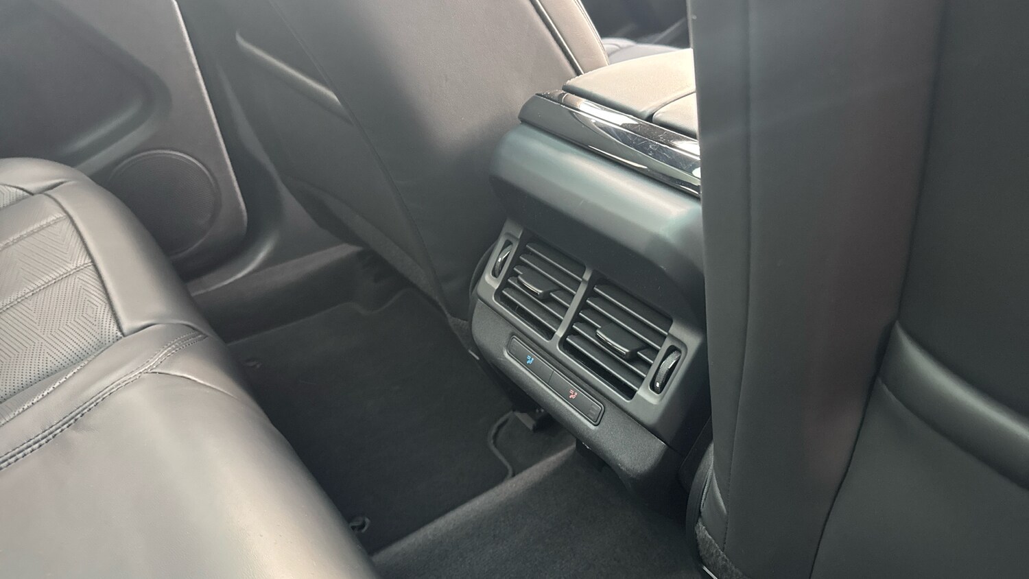 Used Land Rover Range Rover Evoque 2024 for sale - 76324920: Photo 18