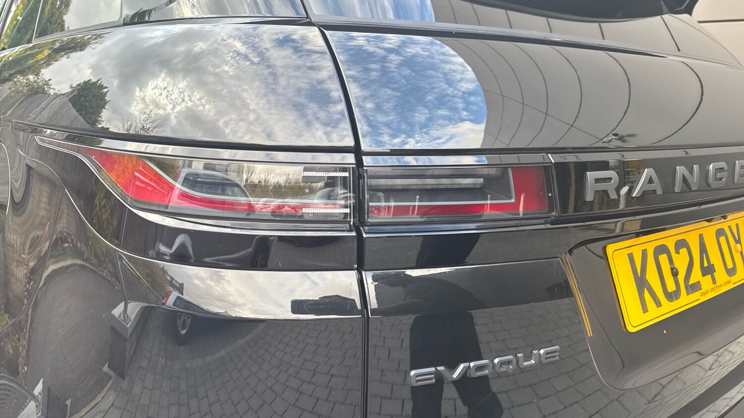 Used Land Rover Range Rover Evoque 2024 for sale - 76324920: Photo 19