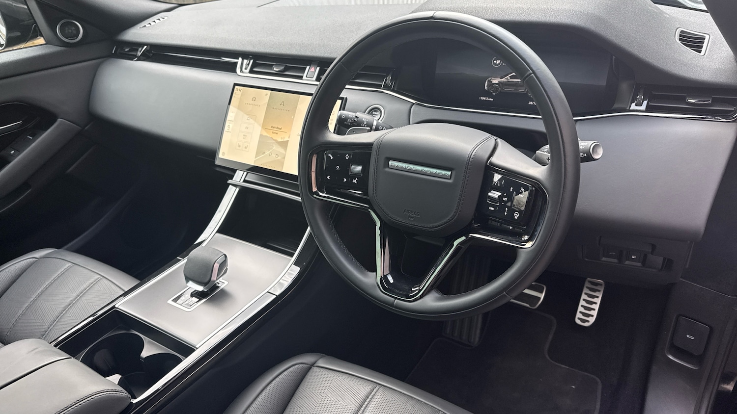 Used Land Rover Range Rover Evoque 2024 for sale - 76324920: Photo 21