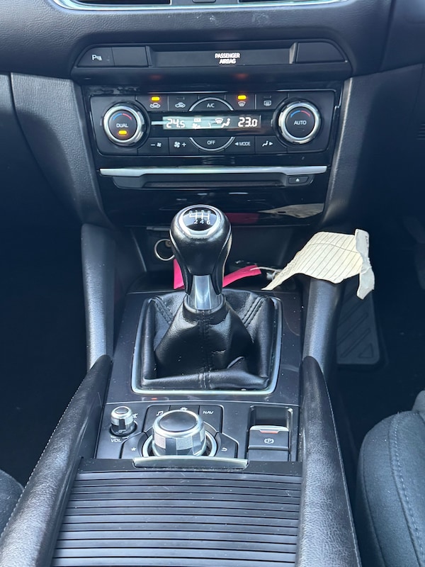 Used Mazda Mazda6 2015 for sale - 74468527: Photo 11
