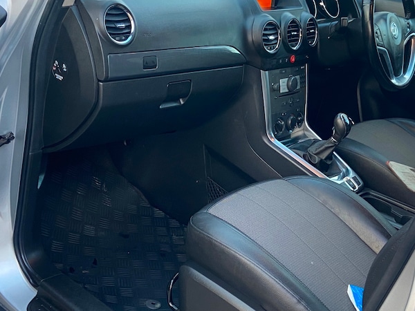 Used Vauxhall Antara 2013 for sale - 66115015: Photo 9
