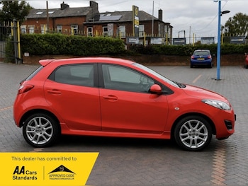Used Mazda Mazda2 2014 for sale - 79565524: Photo