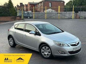 Used Vauxhall Astra 2010 for sale - 79224398: Photo