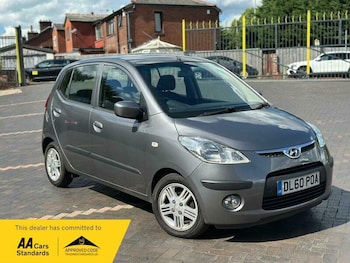 Used Hyundai i10 2011 for sale - 79076040: Photo