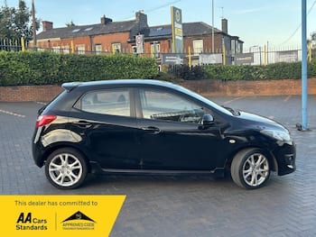 Used Mazda Mazda2 2010 for sale - 79645182: Photo