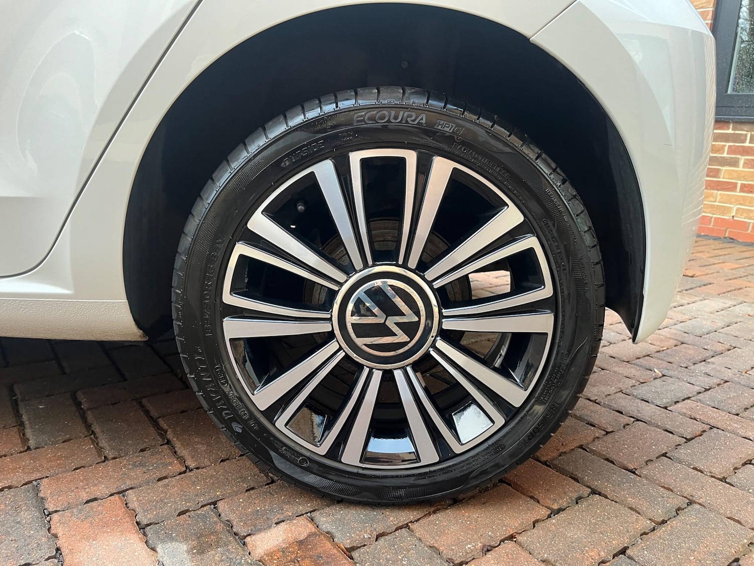 Used Volkswagen up! 2020 for sale - 76965308: Photo 23