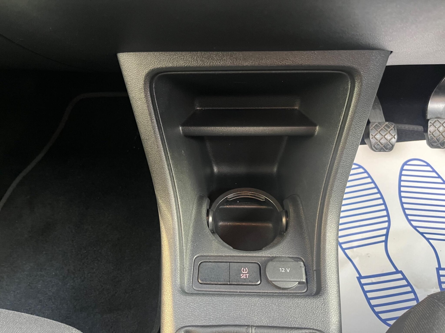 Used Volkswagen up! 2020 for sale - 76965308: Photo 32