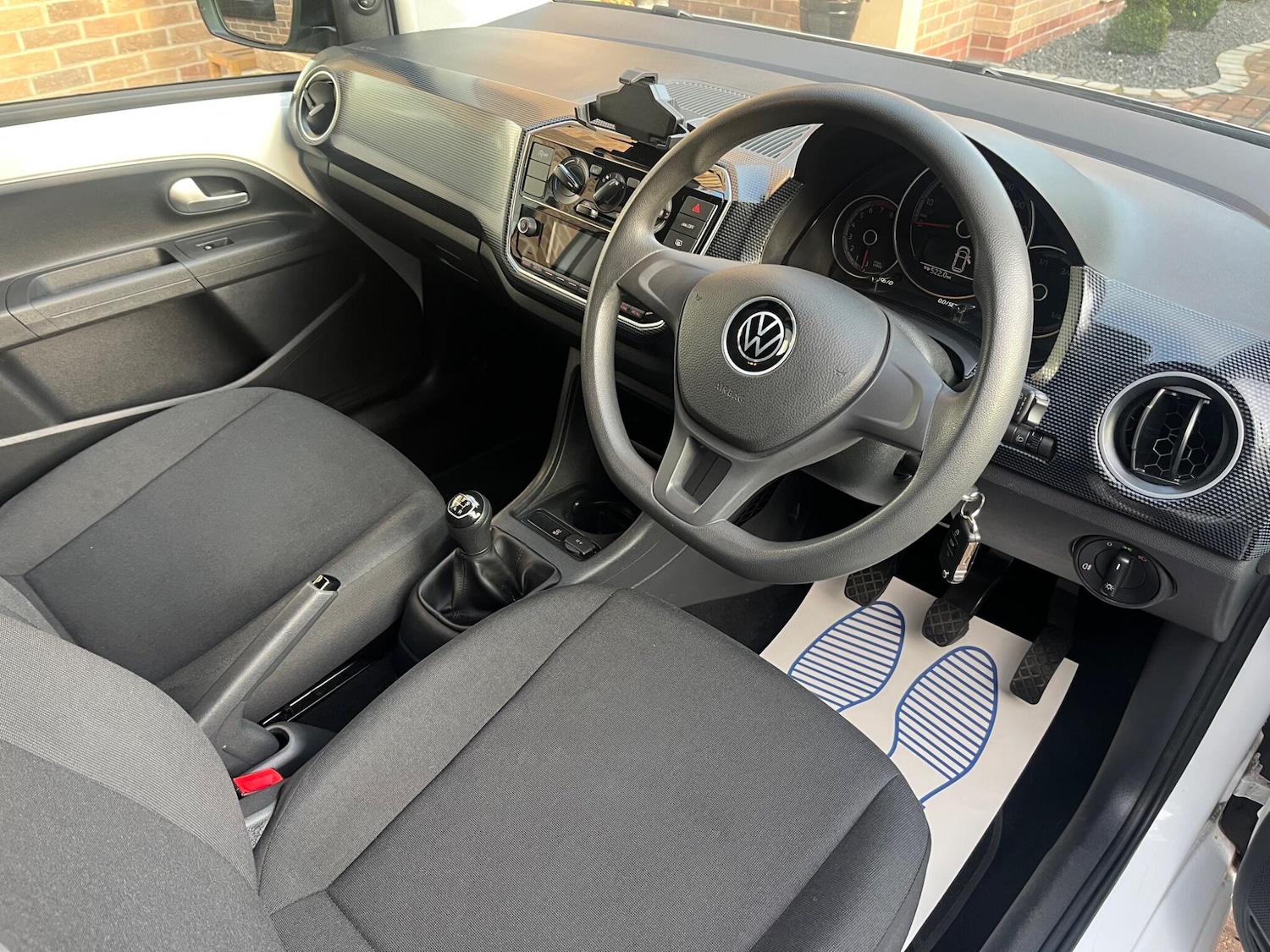 Used Volkswagen up! 2020 for sale - 76965308: Photo 9