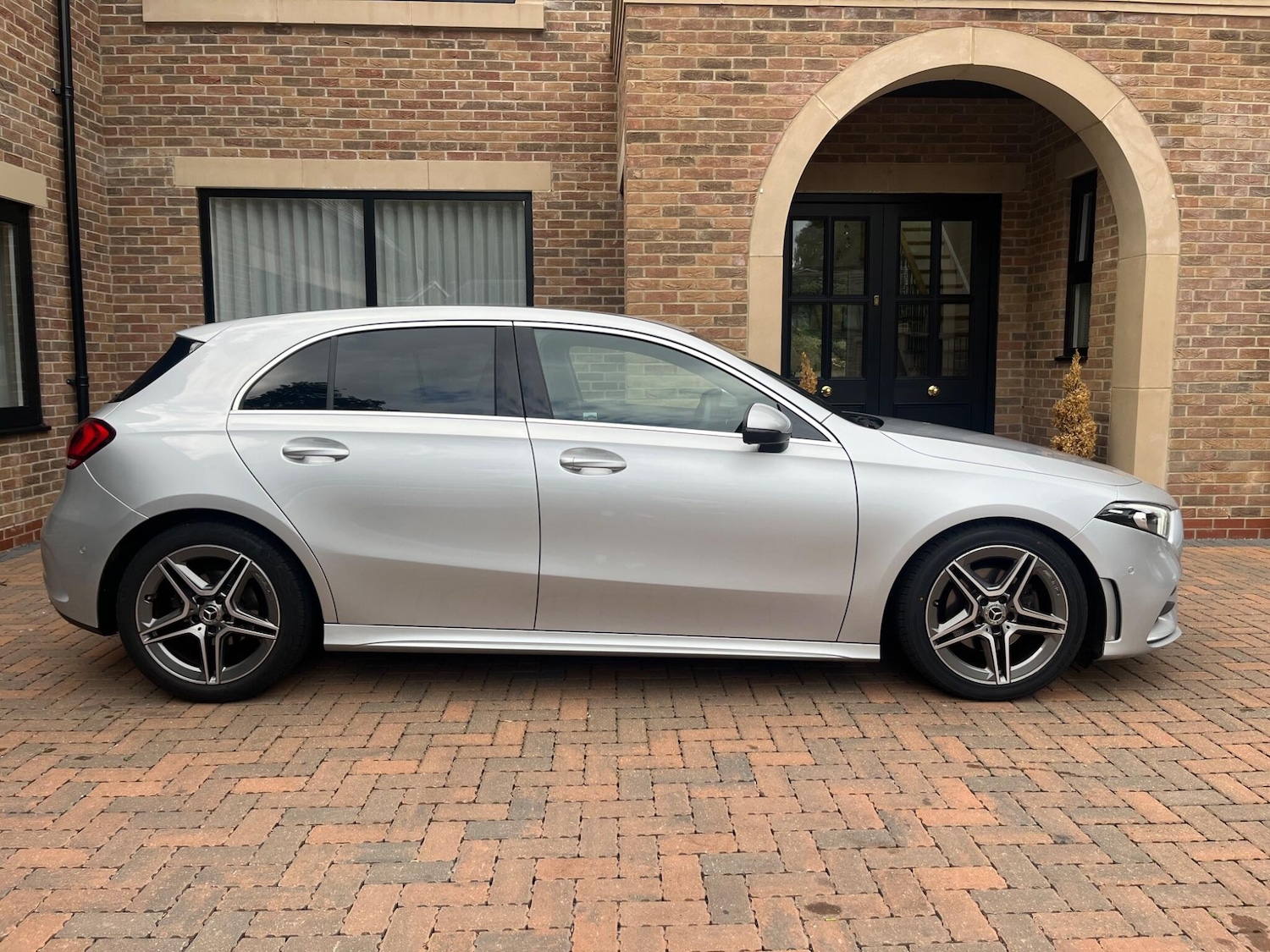 Used Mercedes-Benz A-Class 2020 for sale - 76552002: Photo 11