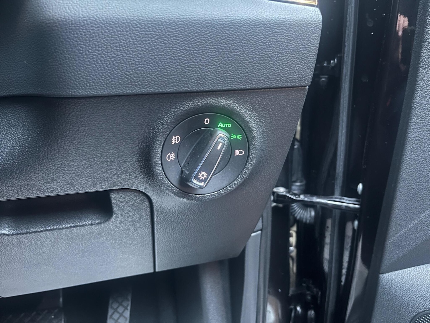 Used Skoda Karoq 2018 for sale - 76886212: Photo 18