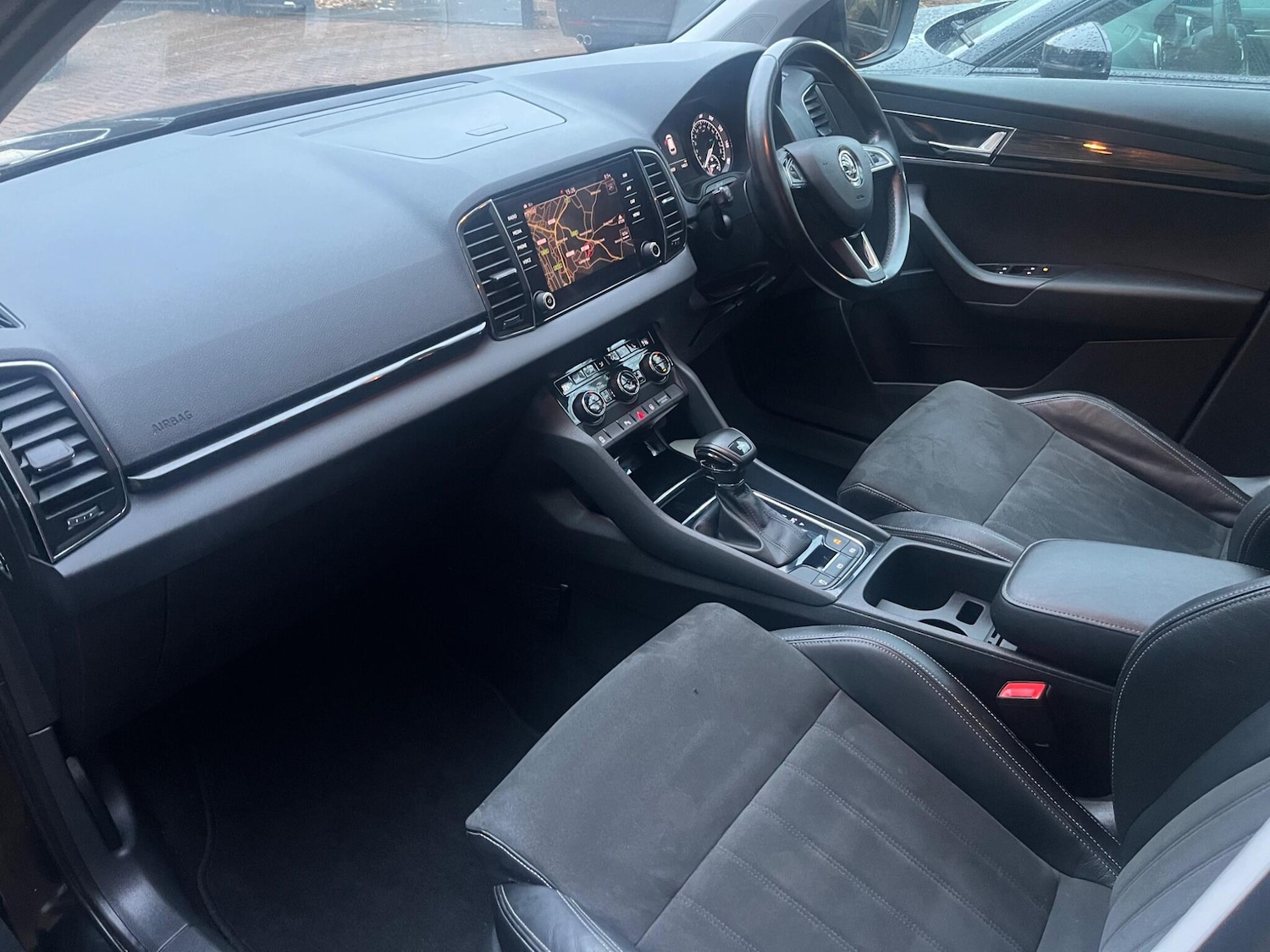 Used Skoda Karoq 2018 for sale - 76886212: Photo 9